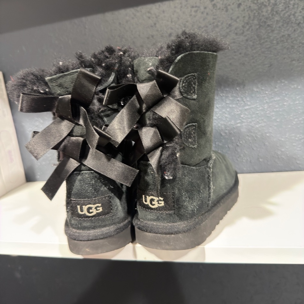 Little girl Ugg boots Size 10